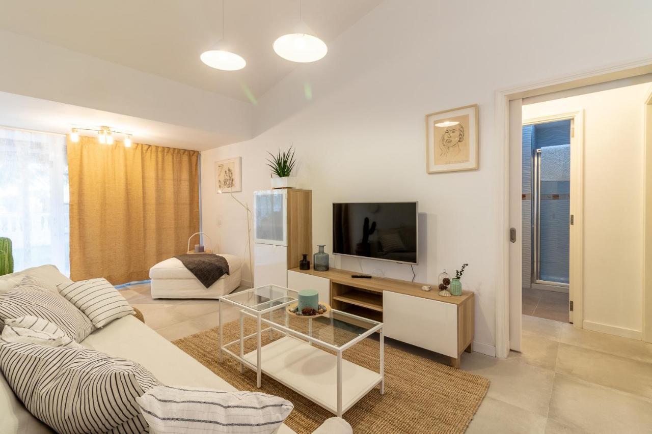 Вилла Flatguest Orinoco + Pool + Terrace + Garden Моган Экстерьер фото