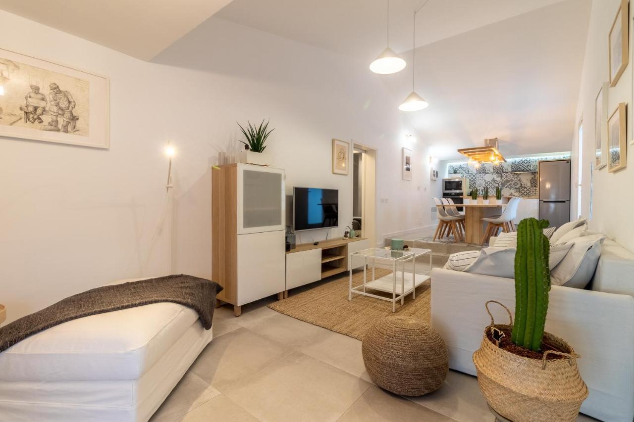Вилла Flatguest Orinoco + Pool + Terrace + Garden Моган Экстерьер фото